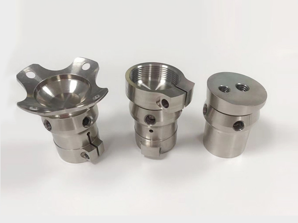 Classification of machine tools in five-axis linkage machining